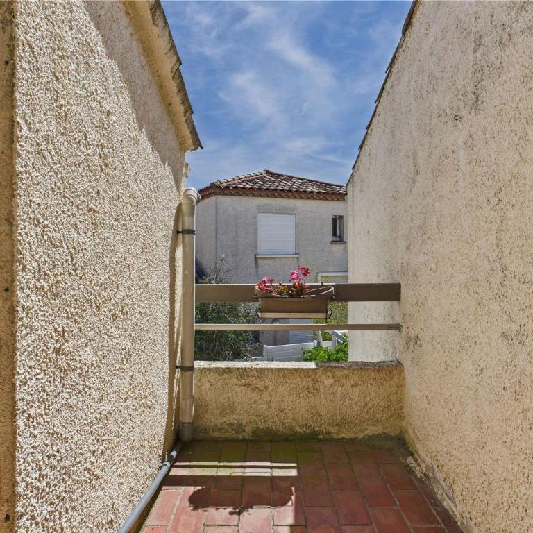Maison climatisée rénovée 2 pièces, 2 cabines avec terrasses à 500m de la plage, parking inclus - Haus mit 1 Schlafzimmer - 20
