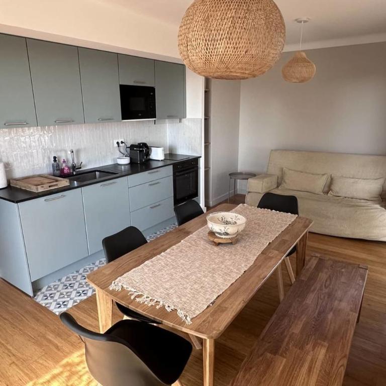 Apartment T4 with terrace in Roquebrune-sur-Argens - Apartment - 2