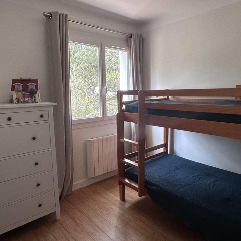 Apartment T4 with terrace in Roquebrune-sur-Argens - Apartment - 8