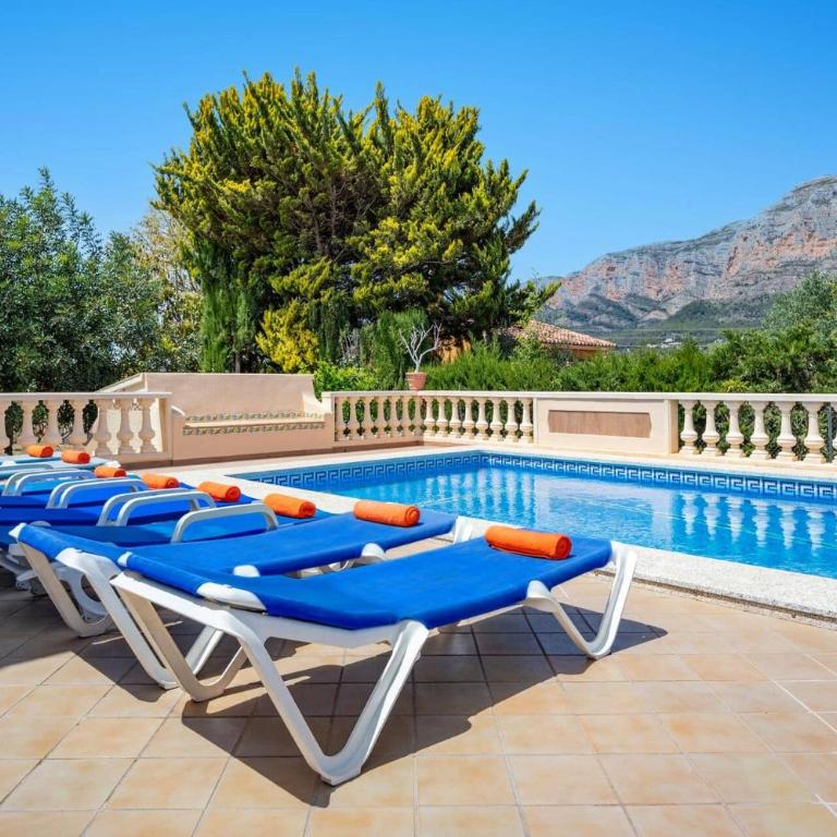 Villa Estiu by Villa Plus - Villa - 4