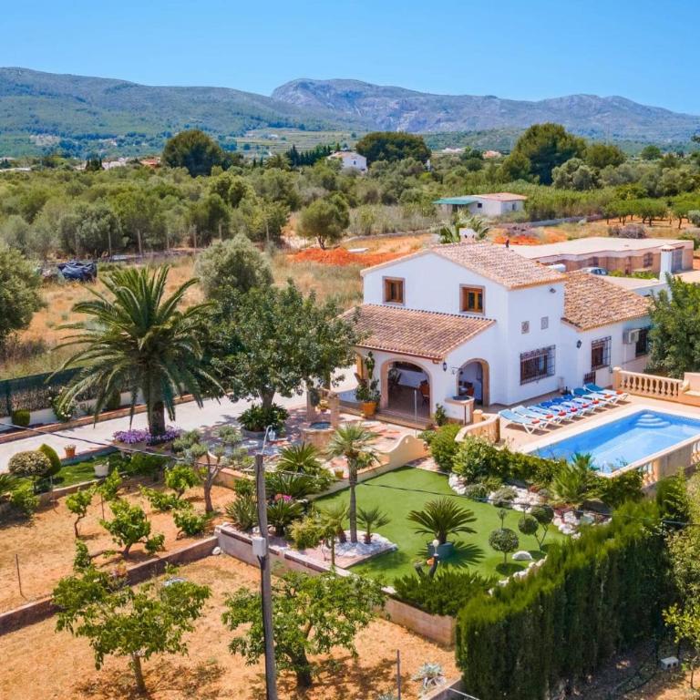 Villa Estiu by Villa Plus - Villa - 2