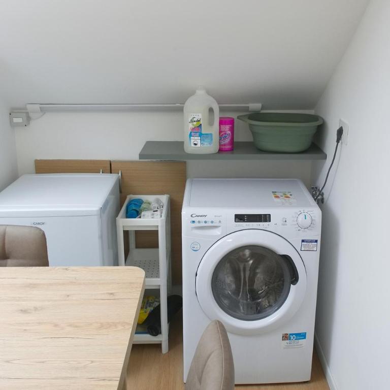 Piccolo Attico - Wi-Fi - One-Bedroom Apartment - 11