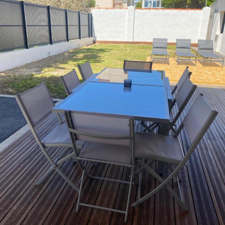 Maison moderne plain-pied 3 chambres jardin préau - Villa 3 Chambres - 21