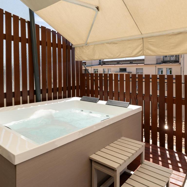 enJoy Home - Attico con idromassaggio e garage - zona Sant'Antonio - Appartamento con 1 Camera da Letto - 37