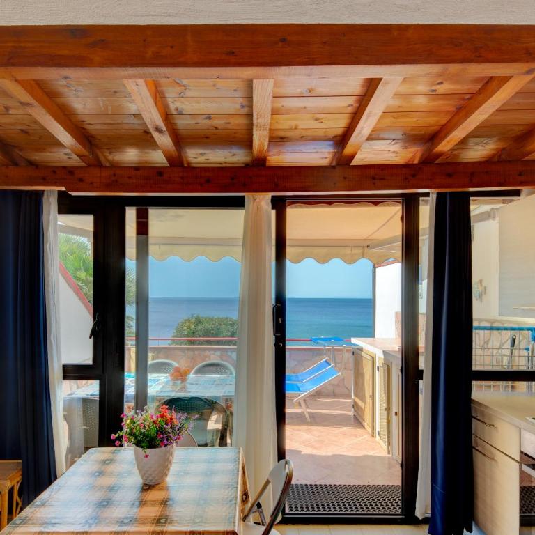 Appartamenti Costasud - Appartamento Monolocale con Vista Mare - 5