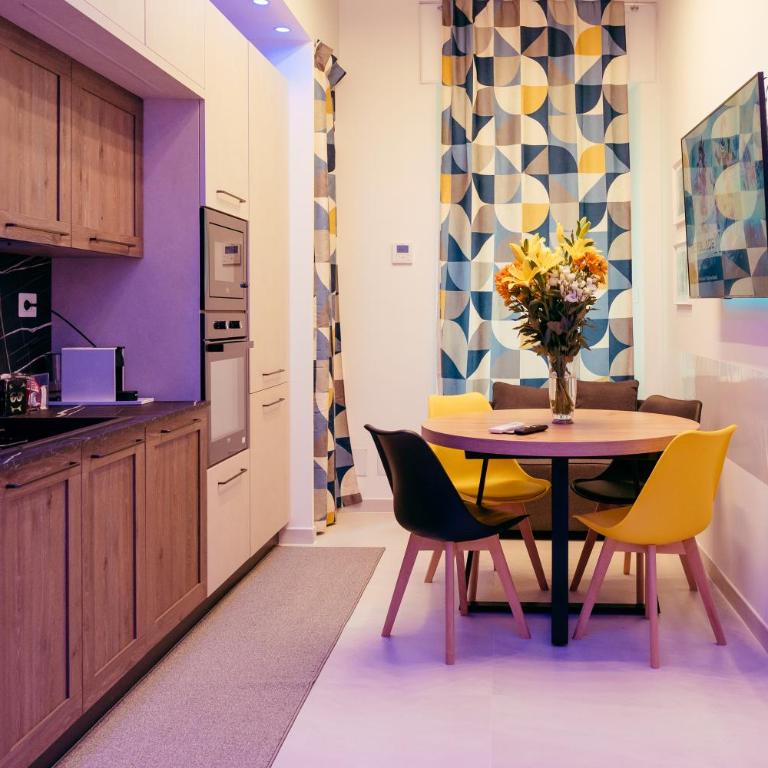 30' Walk Vatican & Stadium Art, Smart Home - Appartamento con 3 Camere da Letto - 3
