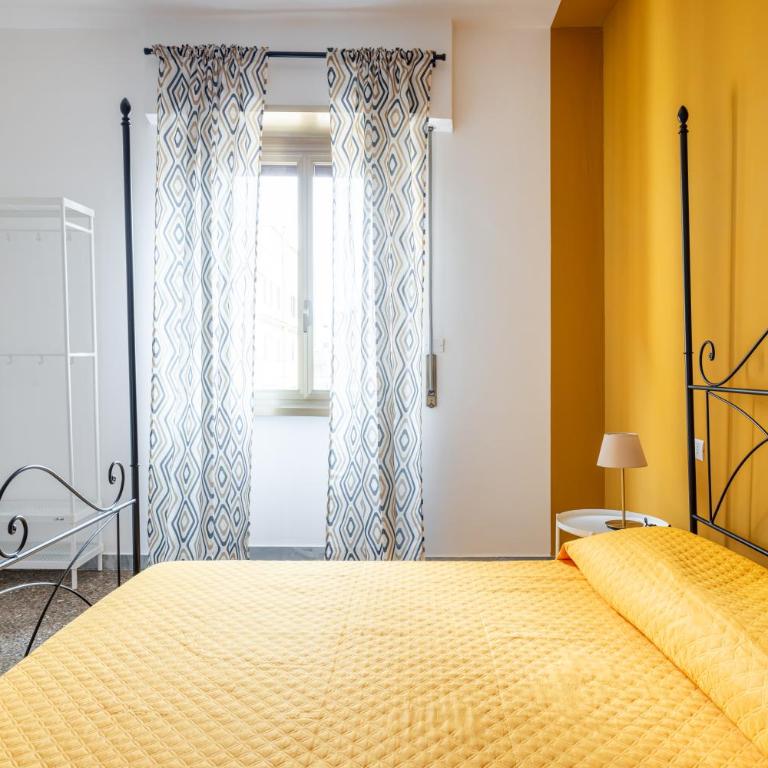 Three large bedrooms for six people Rome downtown apartment - Appartamento con 3 Camere da Letto - 7