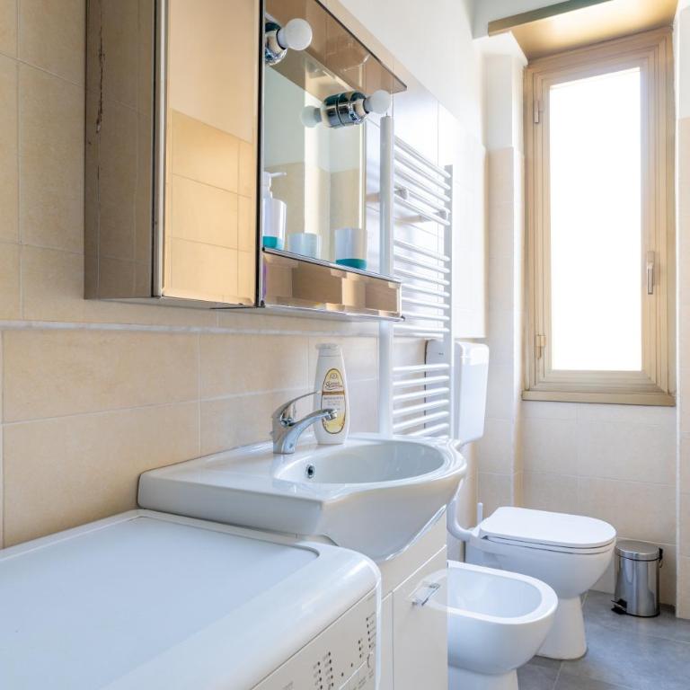 Three large bedrooms for six people Rome downtown apartment - Appartamento con 3 Camere da Letto - 11