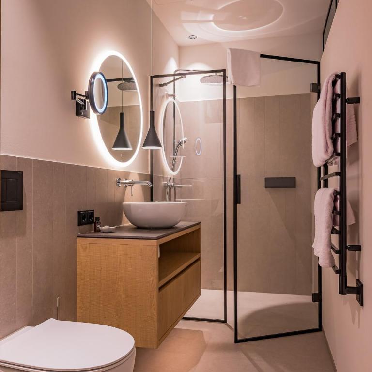 Gutshotel Menterschwaige - Heritage Boutique Hotel with Timless Elegance - Standard Doppelzimmer - 6