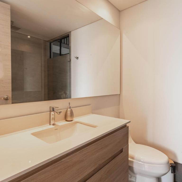 Grand By Jalo - Two-Bedroom Apartment - 8