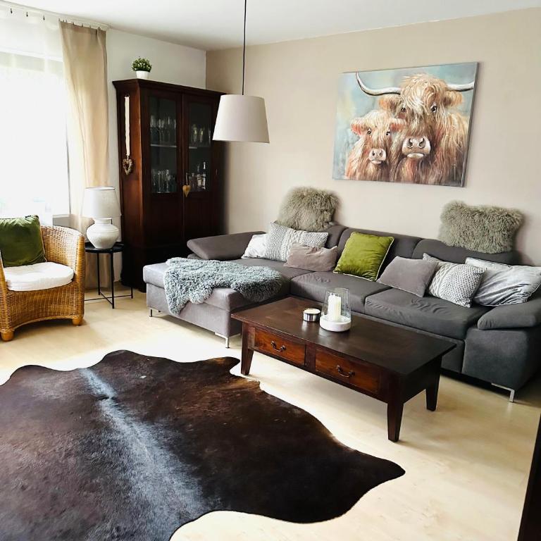 Ferienwohnung Kristin mit Bergblick, grossem Garten und Grill - Apartment mit 2 Schlafzimmern - 1