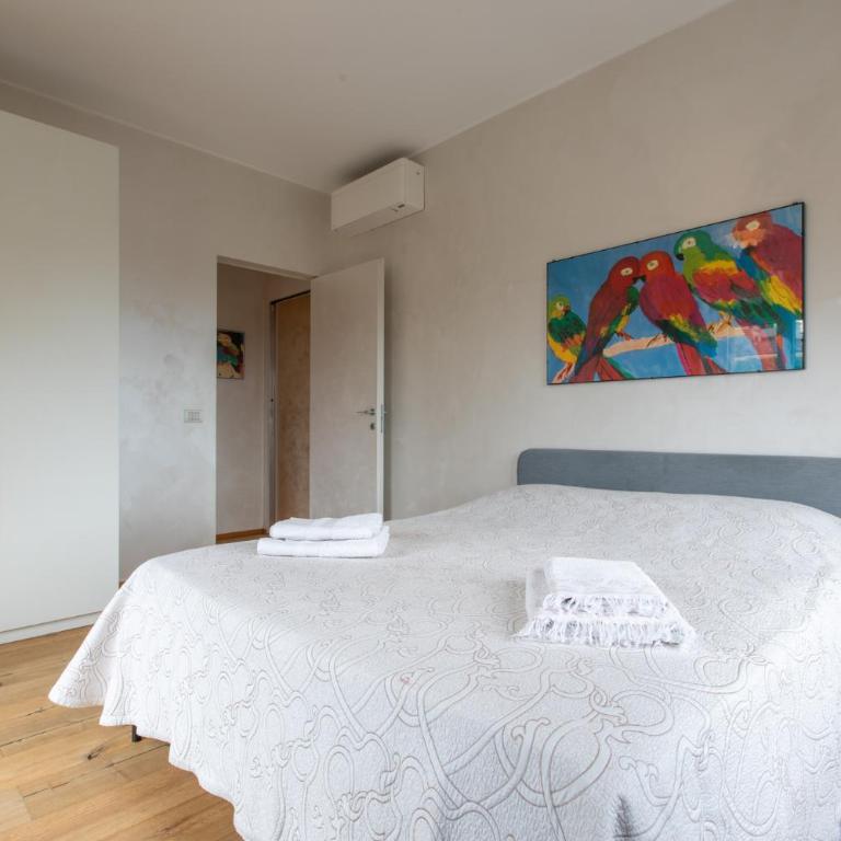 Tricolore Suite - Superior Double Room - 11