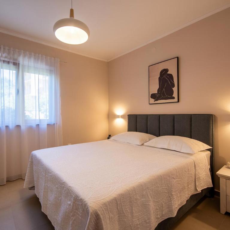 Bubi - Two-Bedroom Apartment - 9