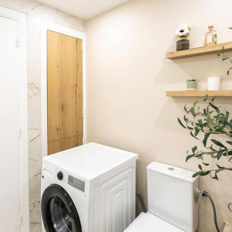 86m- Spacious 3 room apartment with large terrace - Appartement 2 Chambres - 22