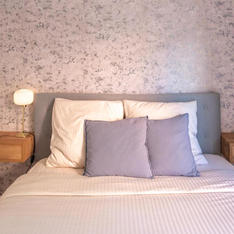 86m- Spacious 3 room apartment with large terrace - Appartement 2 Chambres - 7