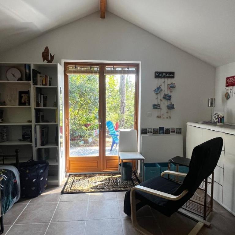 Le Cabanon entouré de Pins - Chalet 2 Chambres - 12