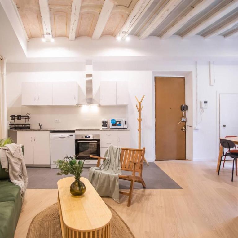 12Ara1093- New & Spacious 3BR Flat - Three-Bedroom Standard Apartment - 3