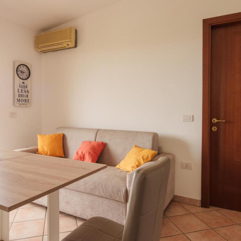 Ermosa - Modern stay in Olbia Mare - Apartment - 5