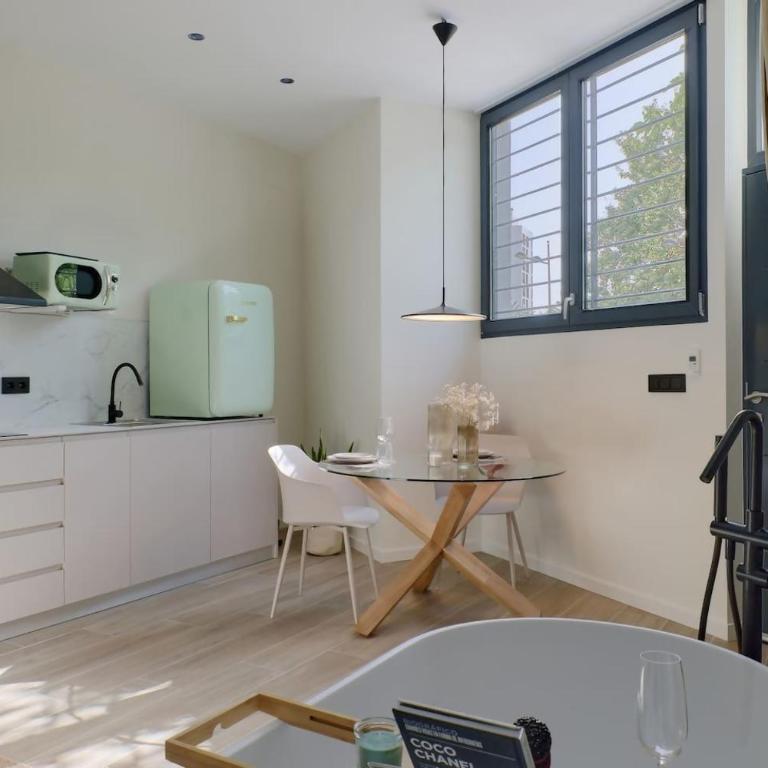 Romantic Apartment N2 Oceanografico Virkin Suites - One-Bedroom Apartment - 14