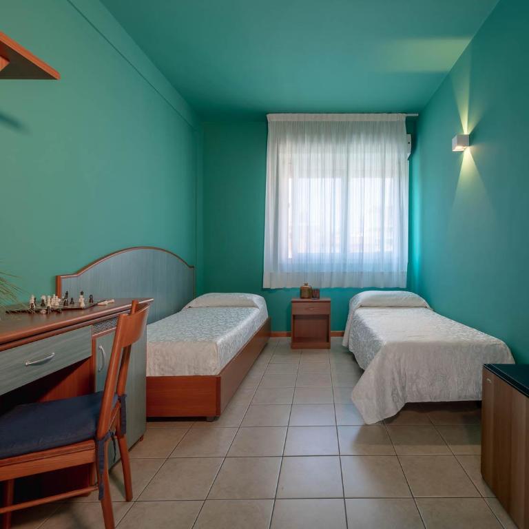 Hotel Portofino - Camera Familiare Standard - 1