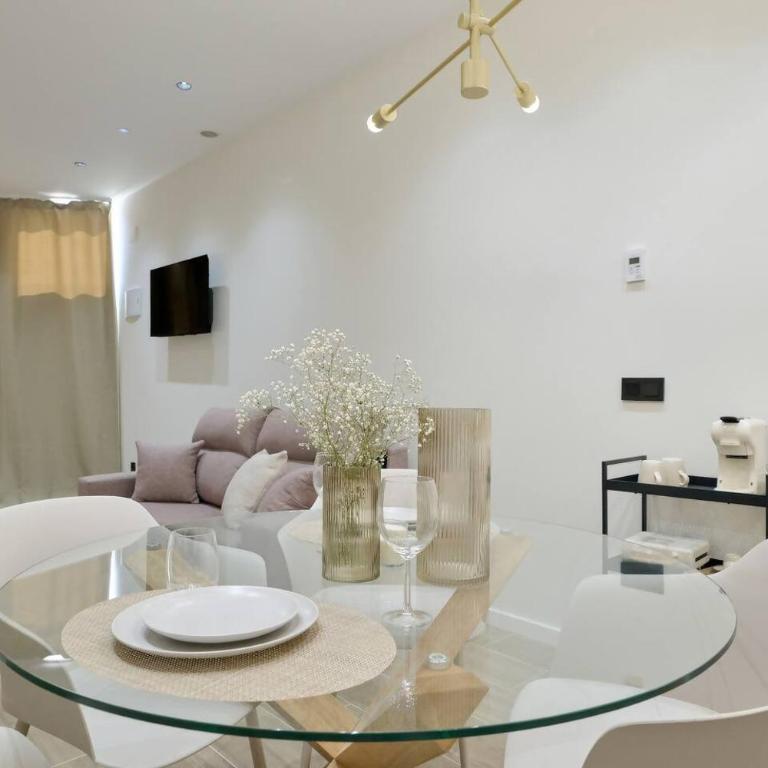 Romantic Apartment N3 Oceanografico Virkin Suites - One-Bedroom Apartment - 14