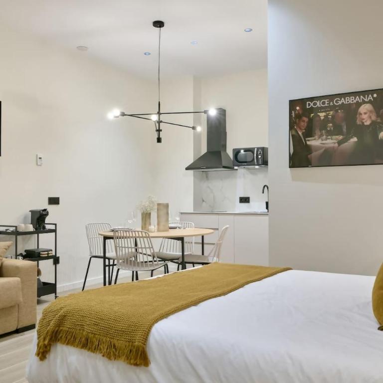 Romantic Apartment N5 Oceanografico Virkin Suites - One-Bedroom Apartment - 4