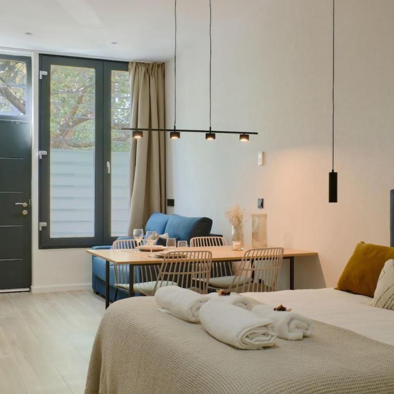 Romantic Apartment N6 Oceanografico Virkin Suites - One-Bedroom Apartment - 1