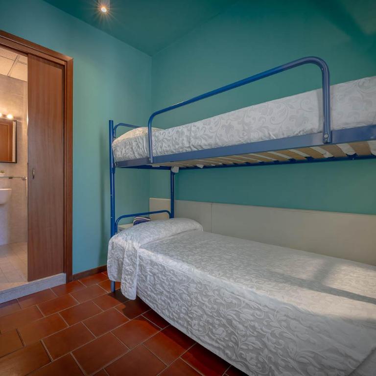 Hotel Portofino - Camera Familiare con Bagno - 3