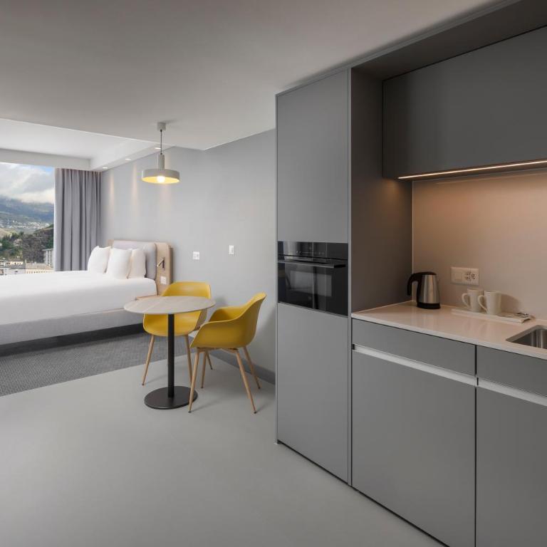 Holiday Inn Express & Suites Sion by IHG - Suite mit Queensize-Bett - 3