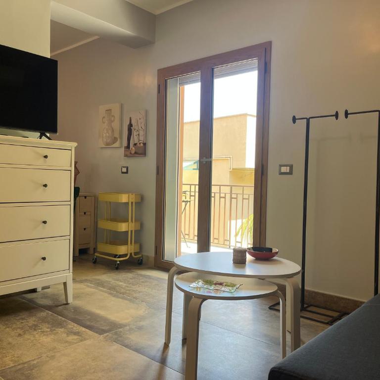 Casa Nicuzza - One-Bedroom Apartment with Balcony and Mountain View - 9