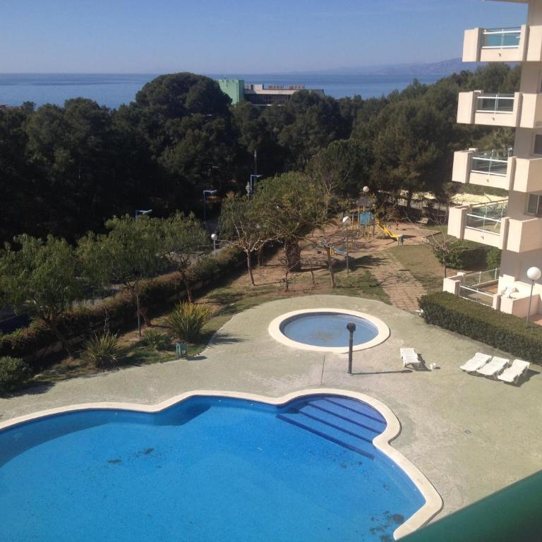 Evasion au soleil - Three-Bedroom Apartment with Sea View - 2