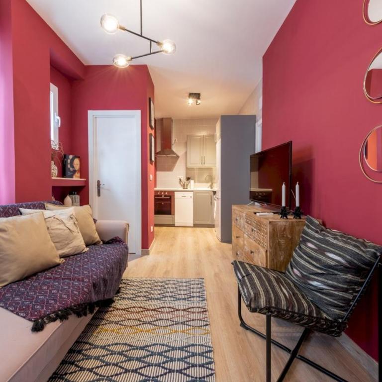Stylish and Refurbished - 3B 1BT - Lavapies - Three-Bedroom Apartment - 2