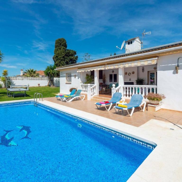 Villa Aran by Villa Plus - Villa - 17