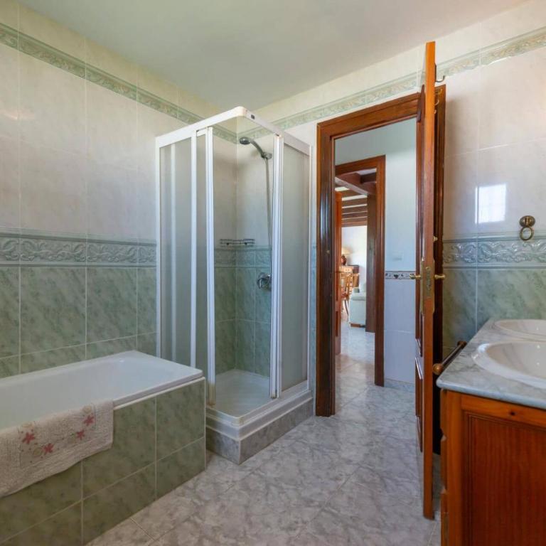 Villa Aran by Villa Plus - Villa - 19