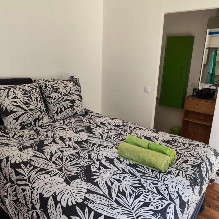 BOUTIQUE HOSTEL BY Cassis - Chambre Double - Vue sur Jardin - 3