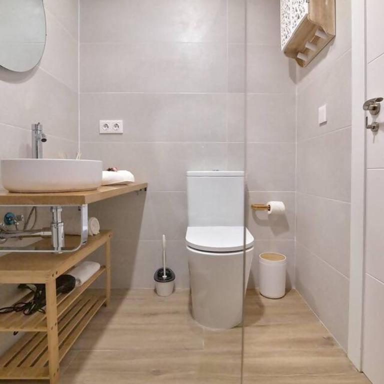 Romantic Suite Roig Arena N10 Virkin Suites - One-Bedroom Apartment - 11