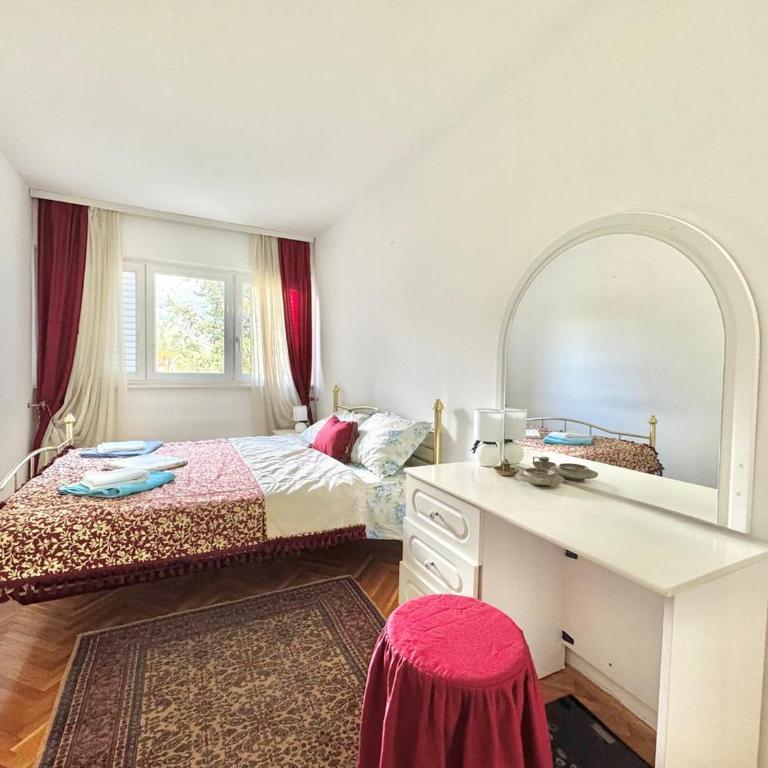 Two Bedroom Apartment near Slovenska Beach - Apartman sa 2 Spavaće Sobe - 4