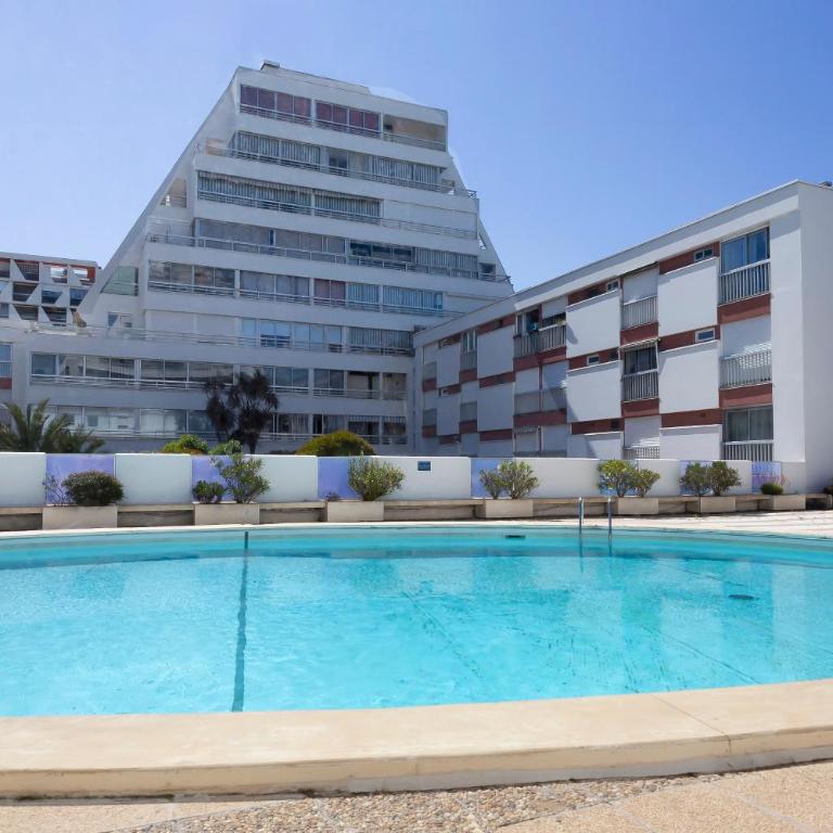Chez Stéphanie De - Superbe studio design en centre ville avec piscine - Apartment mit 1 Schlafzimmer - 17