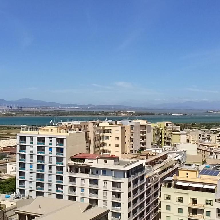 Appartamento panoramico Cagliari, I TRE GRILLI, centro - Three-Bedroom Apartment - 14