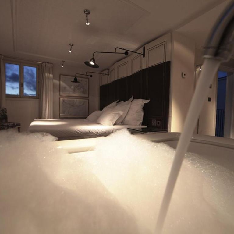 Hotel Cort - Island Suite - 8
