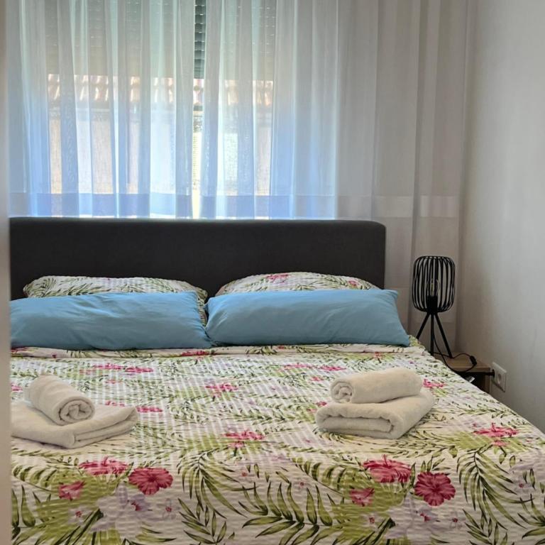 Apartmani Gandi - Two-Bedroom Apartment - 1
