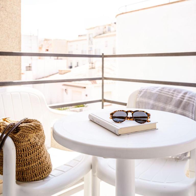 RVHotels Mar de Tossa - Habitación Doble con balcón - 5