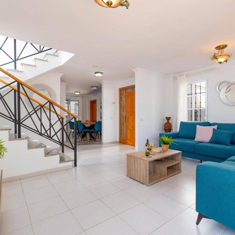 Villa Helena by Villa Plus - Villa - 19