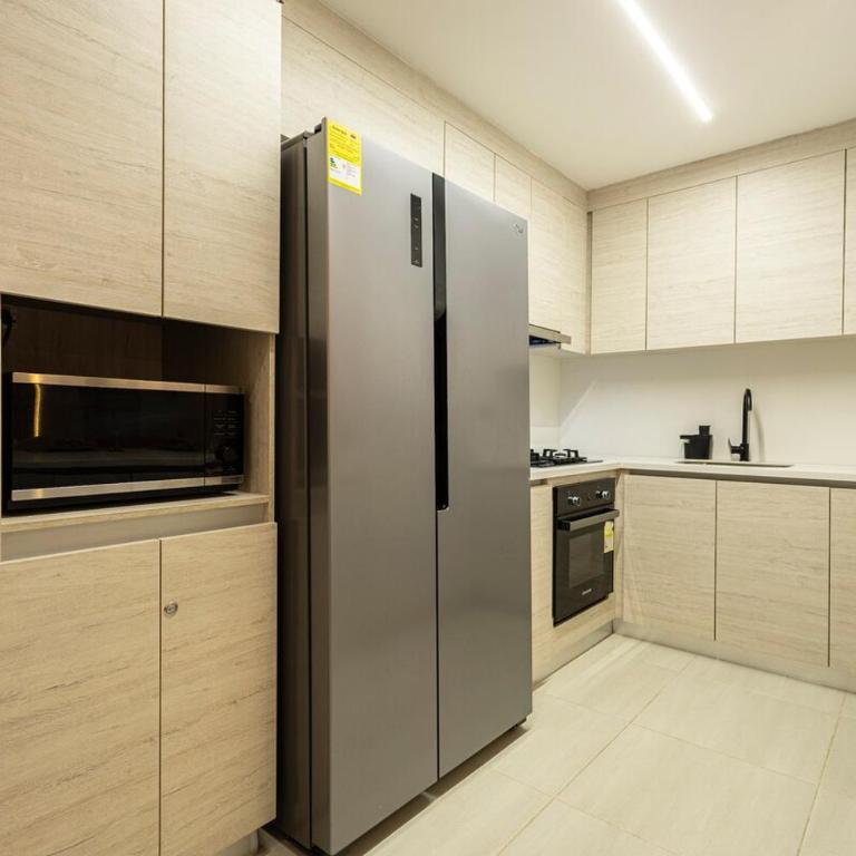 Luxury Oasis Private Pool Wine BBQ and Sea - Two-Bedroom Apartment with Garden View - 10