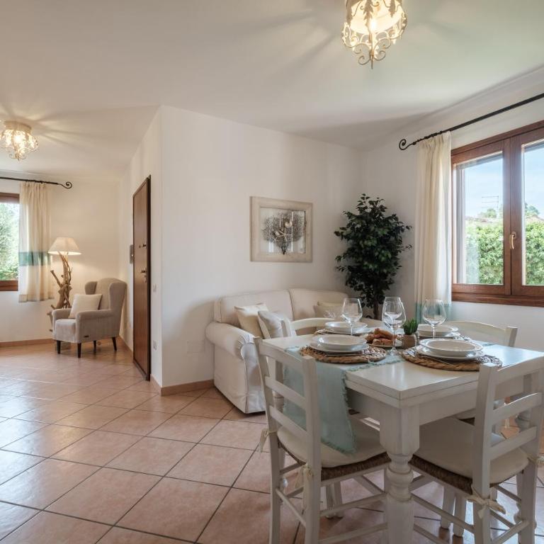 Mare e Centro 5 min auto - con Wi-fi, Netflix e A-C - Casa con 2 Camere da Letto - 14
