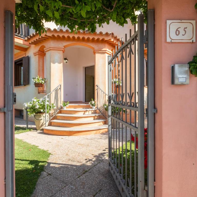 Mare e Centro 5 min auto - con Wi-fi, Netflix e A-C - Casa con 2 Camere da Letto - 26