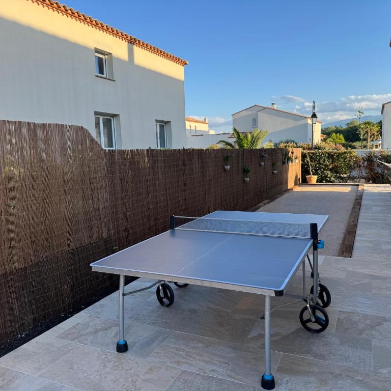 Villa Moana Lagune 4 chambres, 4 salles de bain, piscine privative chauffée à 30 degrés toute l année, balnéo, terrain de pétanque privé, ping-pong - Villa - 7