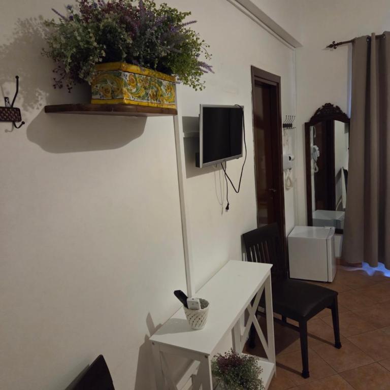 Nostra casa rooms - Camera Quadrupla Classic - 10