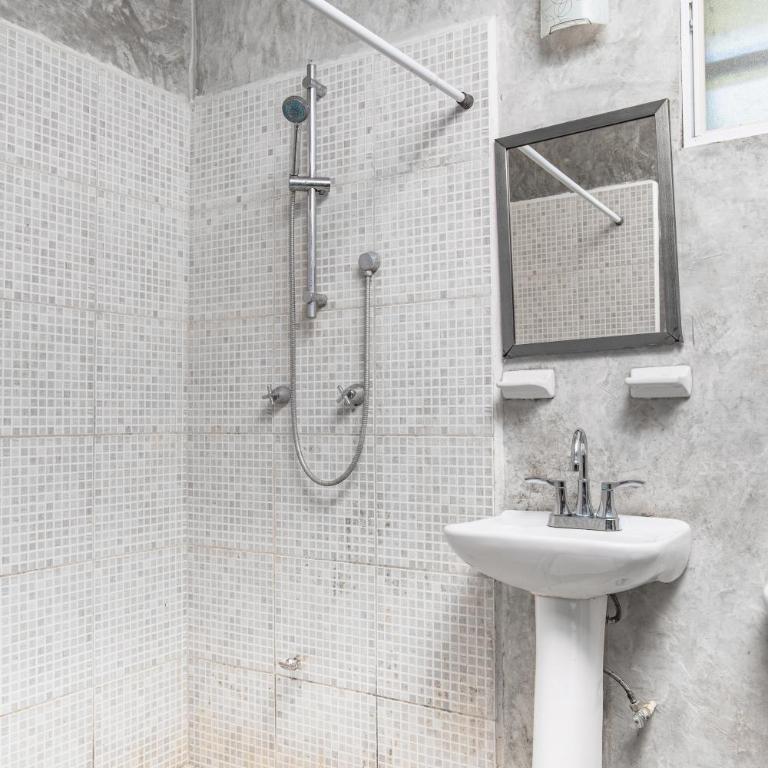 Hokhmah Heart Hotel - Apartment - Ground Floor - 3