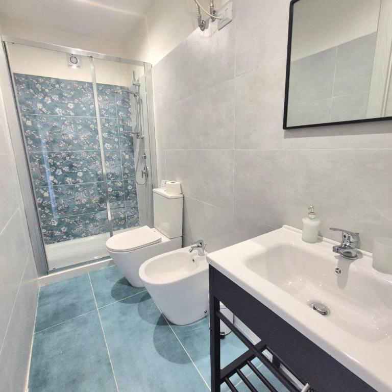 Dolce Catania - Family Room with Private Bathroom - 8